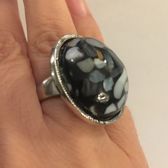 Vintage silver plated mosaic MOP dome ring - Picture 2 of 6